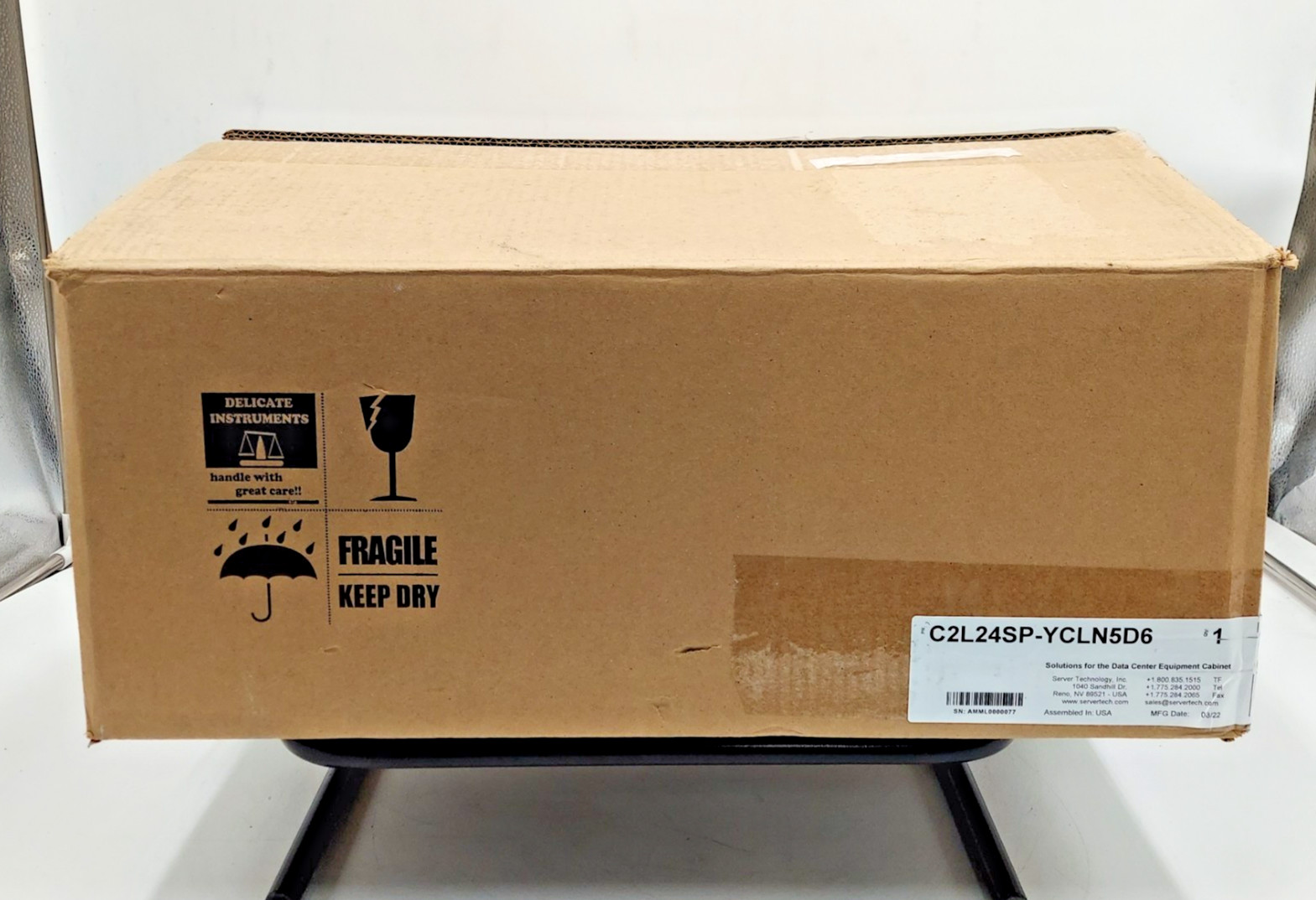 Server Technology PRO2 Switched PDU C2L24SP-YCLN5D6 - power distribution unit