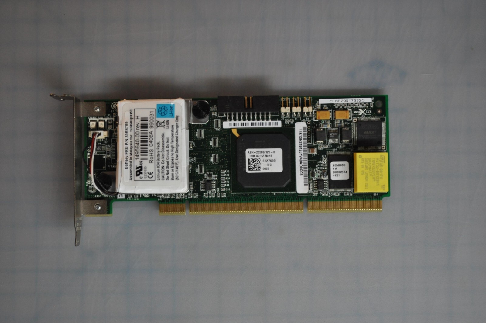 IBM SERVERAID 6I+ CONTROLLER ULTRA 320 Without battery and bracket 39R8798