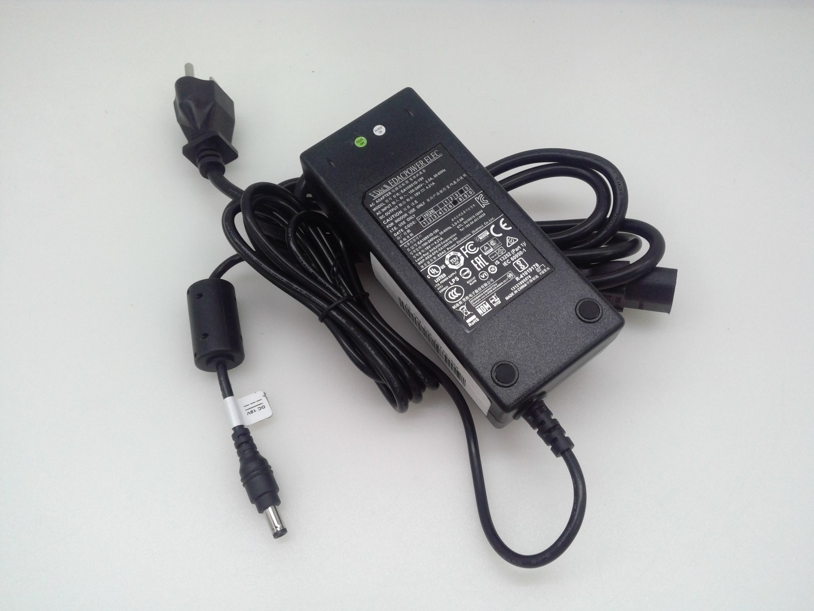 Genuine Edac AC Power Adapter EA10951D-190 Charger 19V 4.21A 5.5x2.5mm