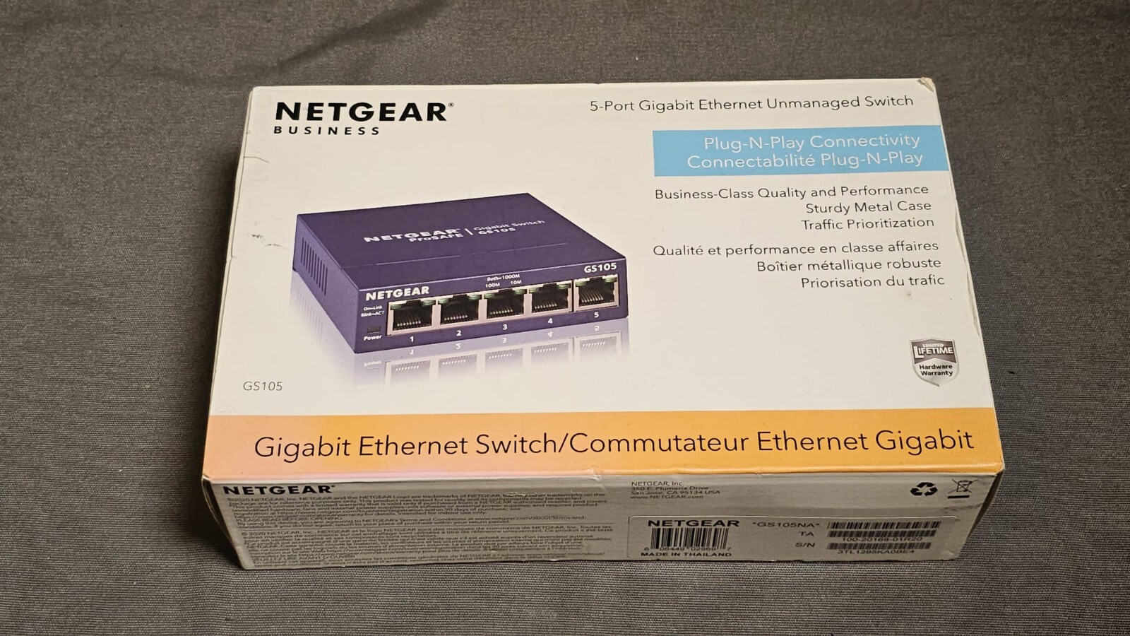 Netgear GS105 V5 Prosafe 5 Port Gigabit Switch WITH POWER ADAPTER