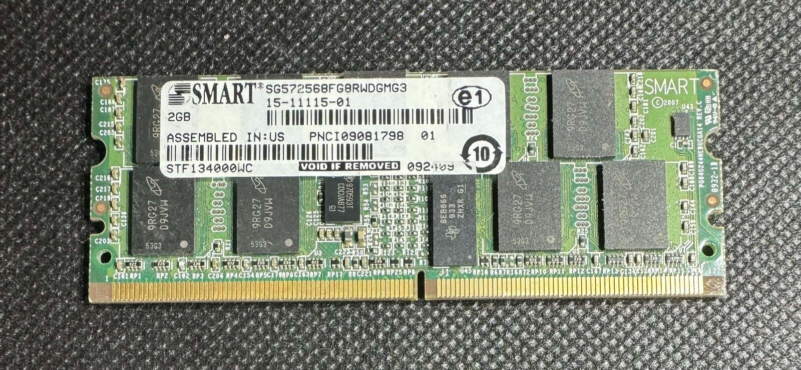 Cisco 15-11115-01 SMART SG572568FG8RWDGMG3 2GB PC2-2400 DDR2 2RX8 244Pin Mini