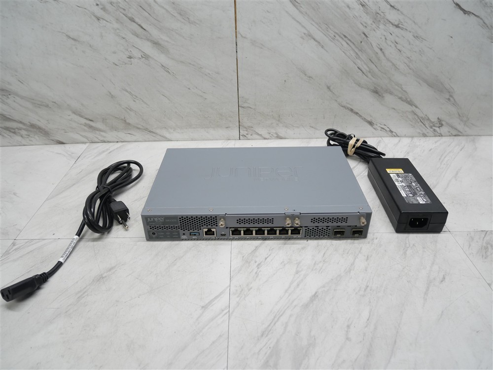 Juniper SRX320 8-Port Security Services Gateway Appliance w/ AC Adapter