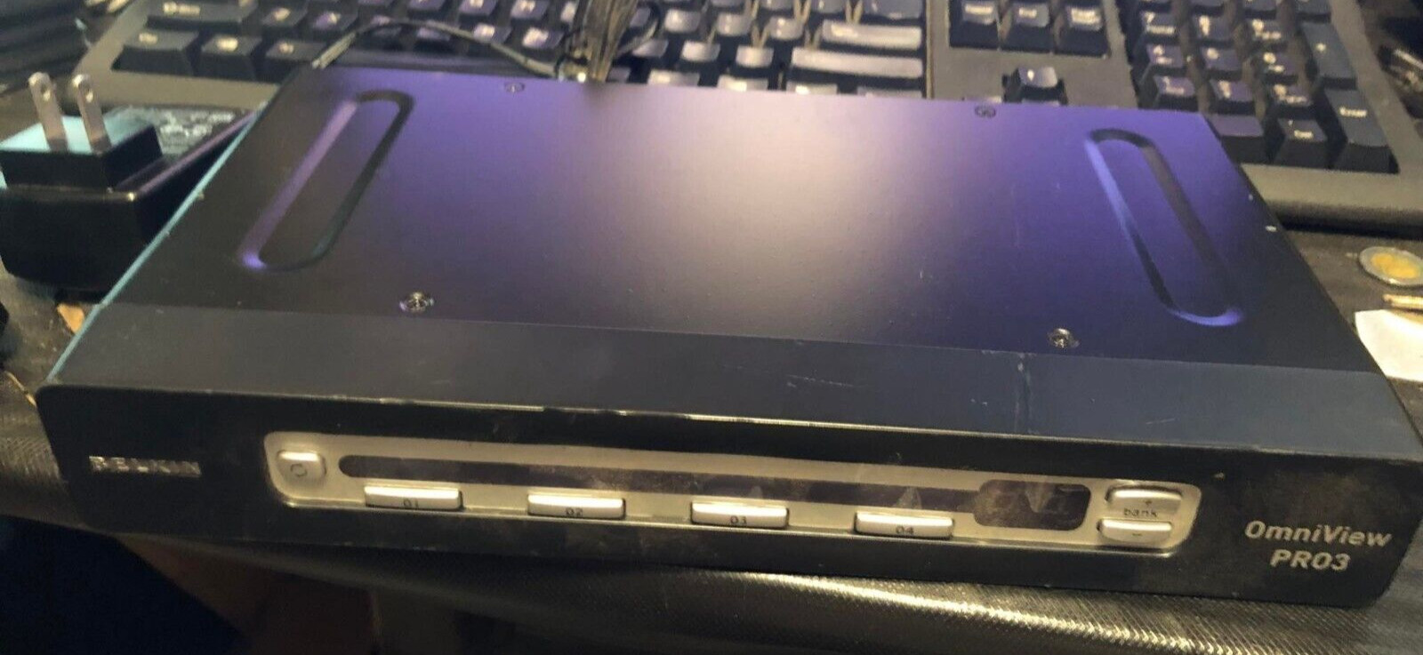 BELKIN OmniView PR03 16 Port KVM Switch