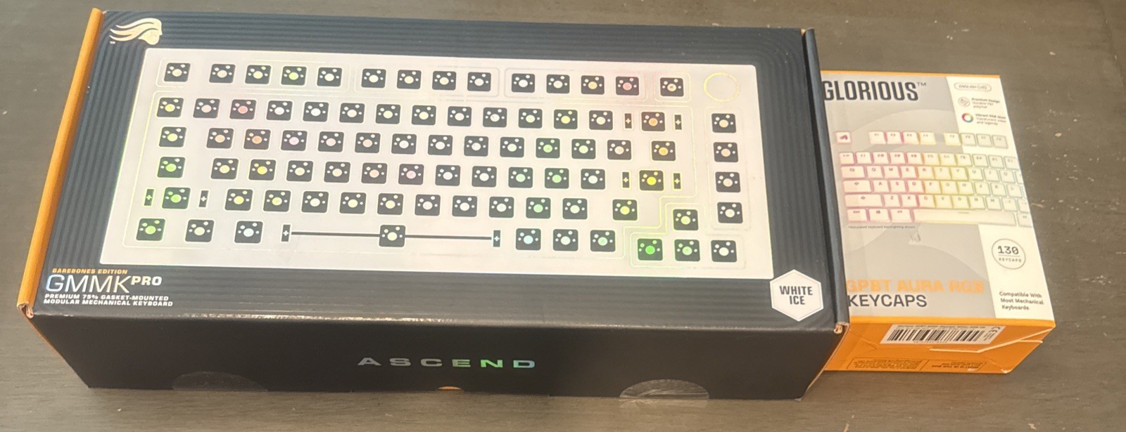 Glorious Gaming Gmmk Pro 75% Barebones White With GBPT Aura RGB Keycaps New