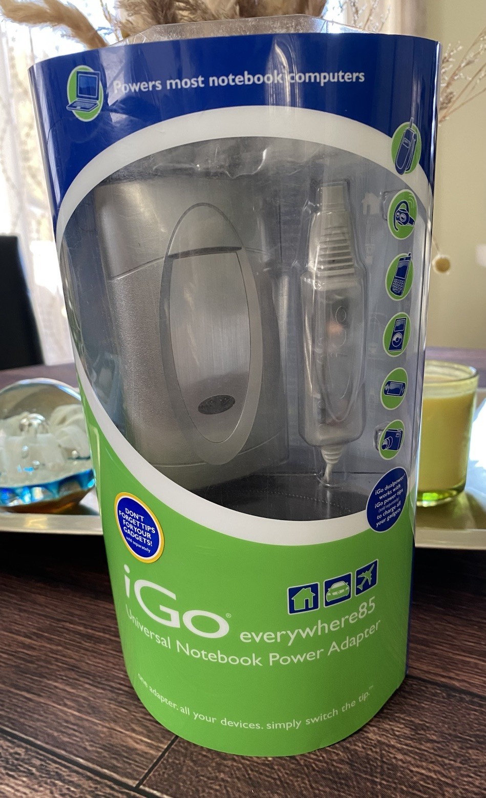 iGo Everywhere 85 Universal Notebook Power Adapter