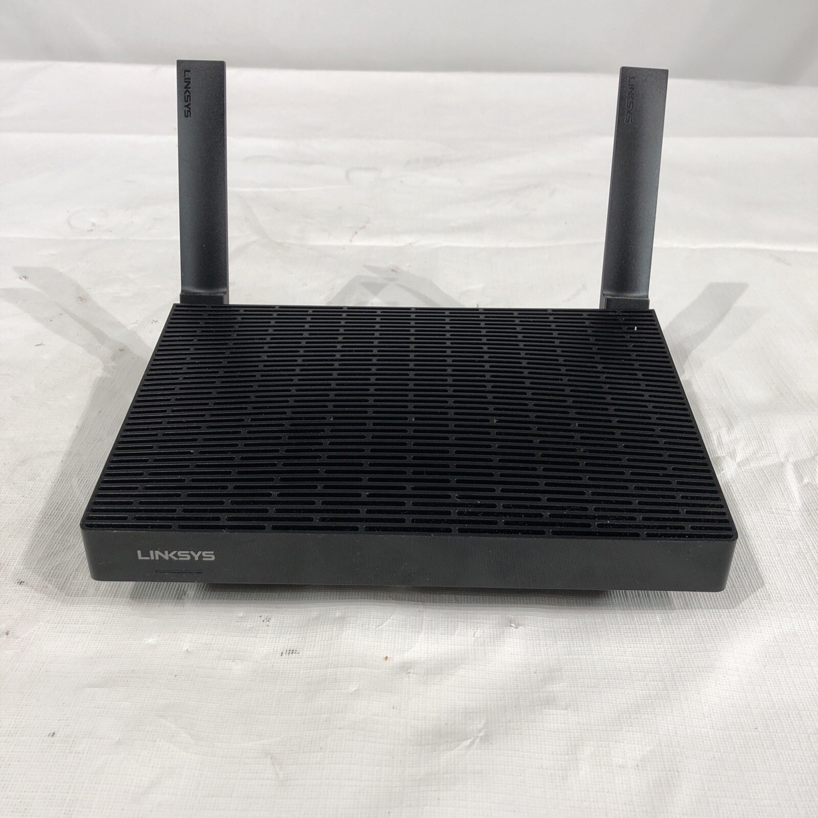 Cisco-Linksys EF4116 EtherFast 4116 16-Port 10/100 Ethernet Switch 