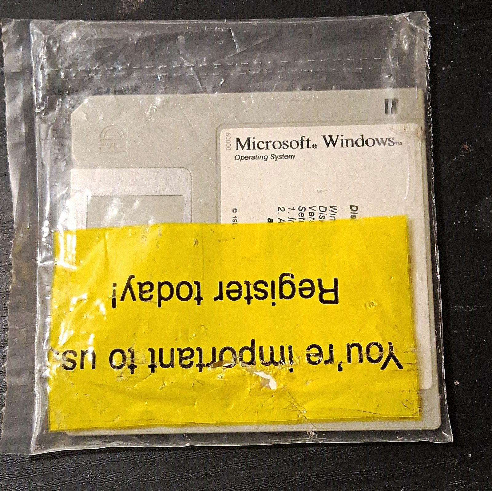 Microsoft Windows Operating System 3.5" Floppy Multilingual Std License 1 Device