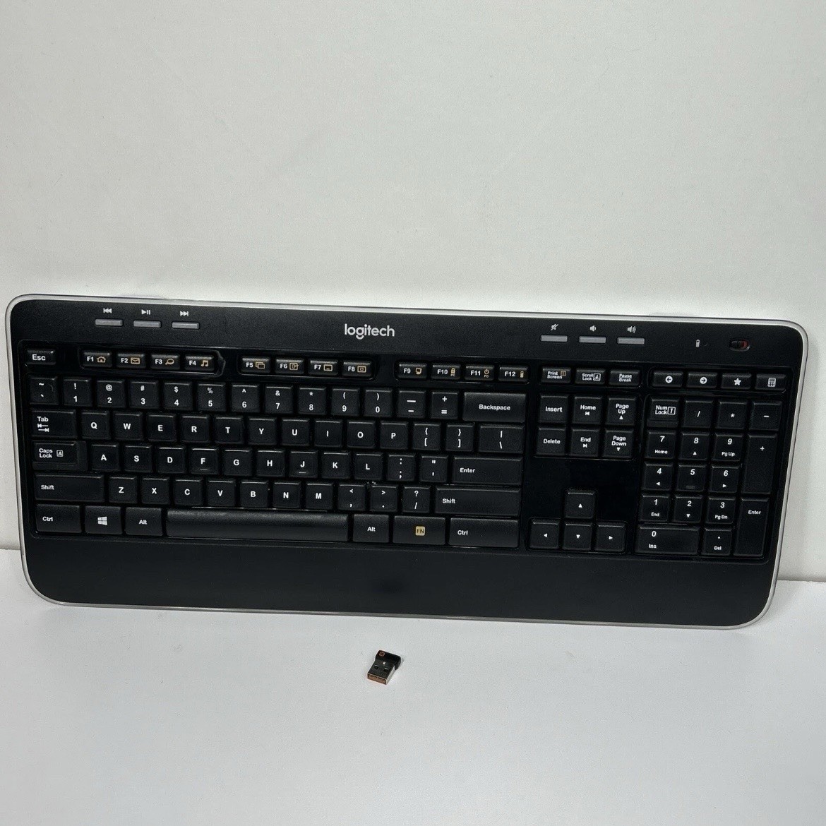 Logitech K520 Wireless Keyboard With Unifying USB Receiver Dongle. Tested Works