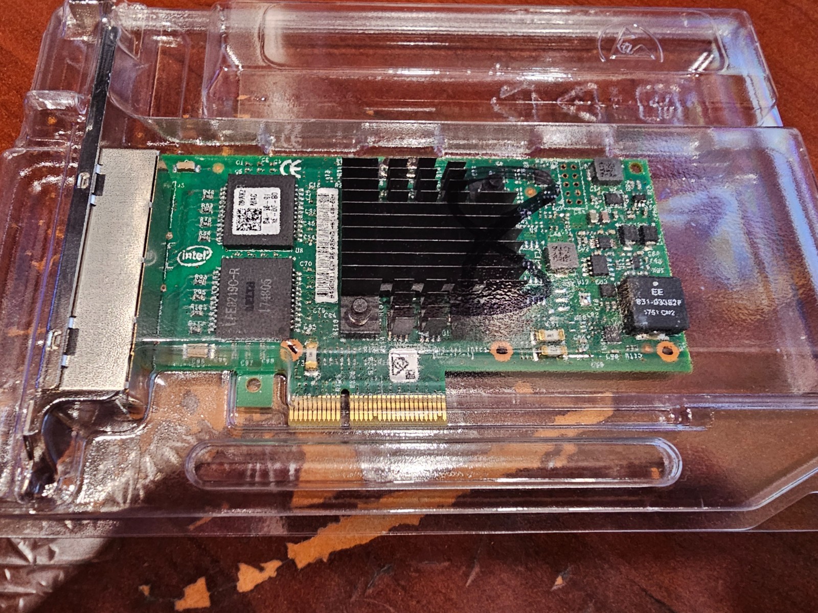 Dell 00NWK2 Intel i350-T4 Quad Port 1GbE PCIe Adapter RJ45 Full Height