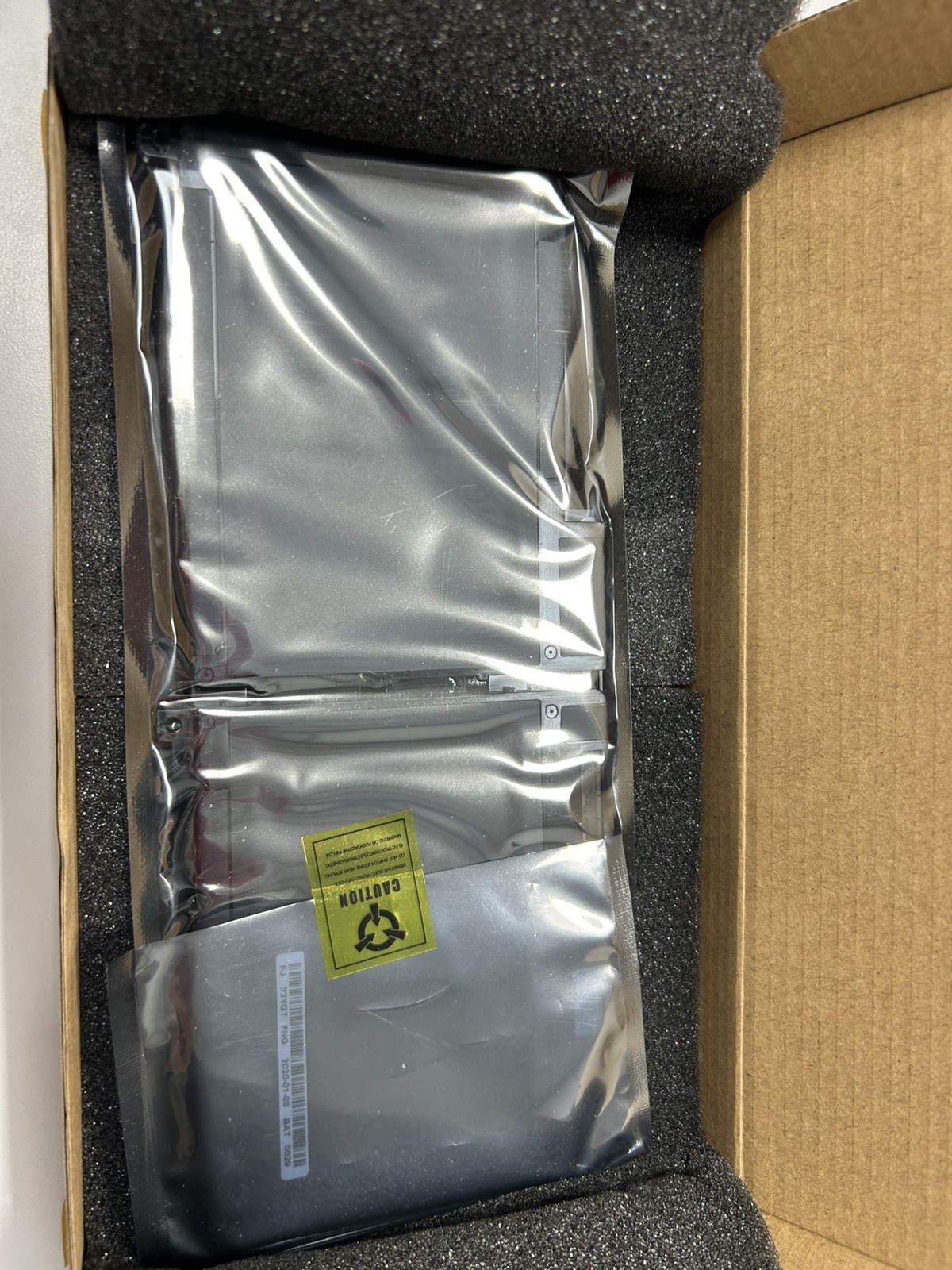 Dentsing 7.6V Rechargable Lithium Ion Laptop Battery 60Wh