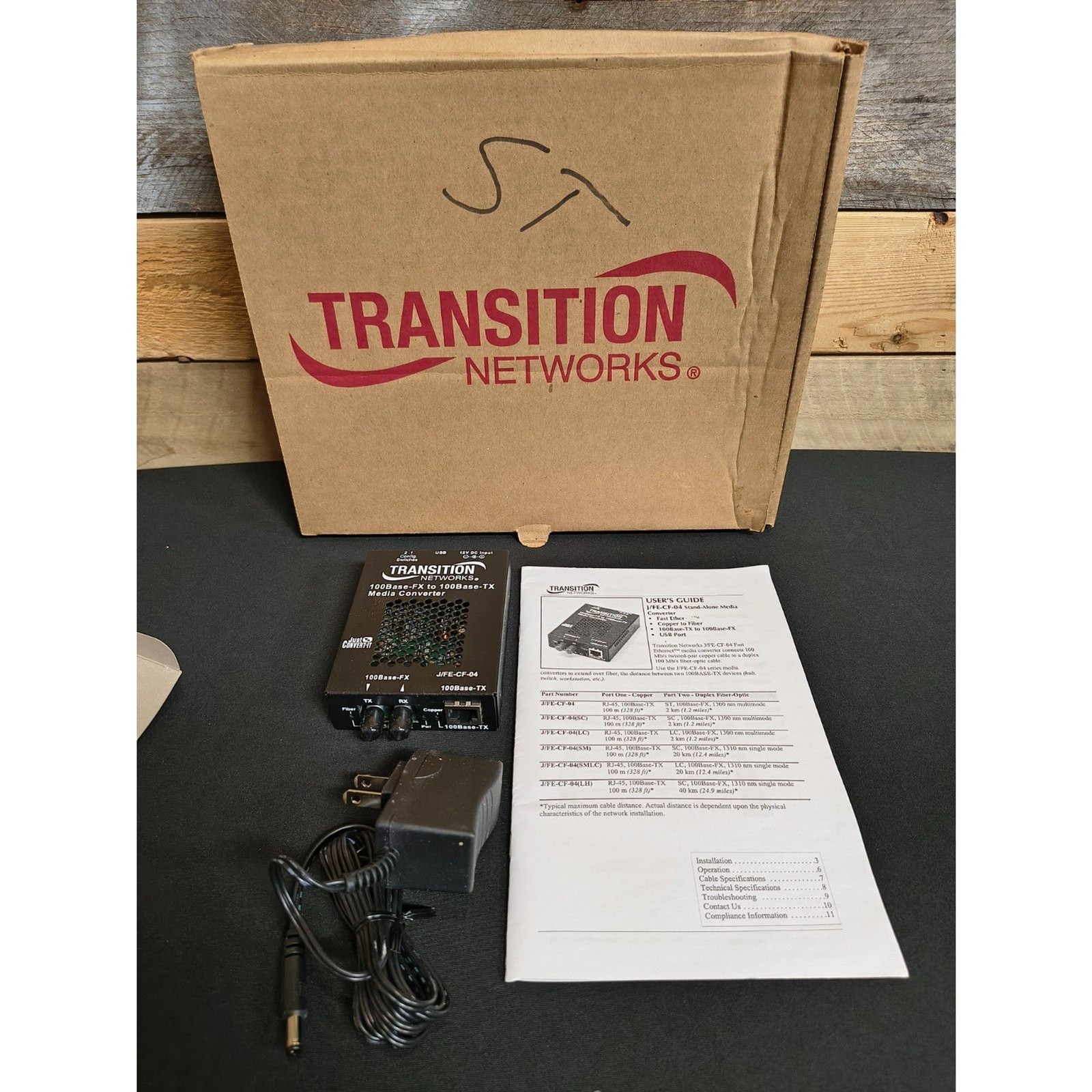 NEW Transition Networks J-FE-CF-04 Fast Ethernet Stand Alone Media Converter