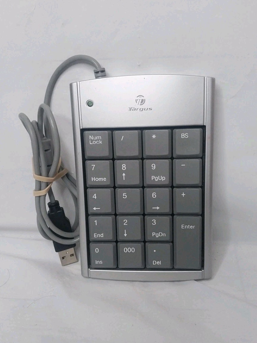 Targus PAUK10U Numeric 10-Key Number Keypad 2-Port USB Silver Pad Numlock Works