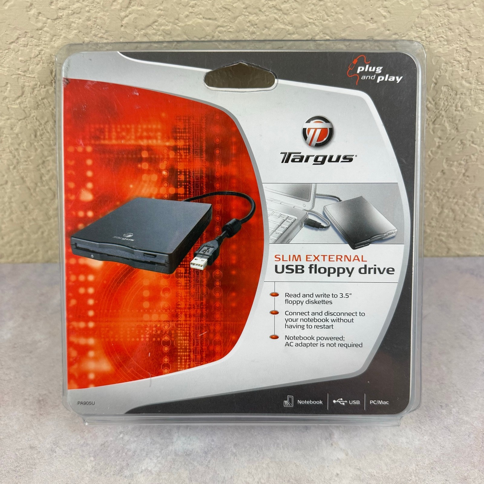 Targus Slim External USB Floppy Disk Drive Read & Write 3.5" PA905U