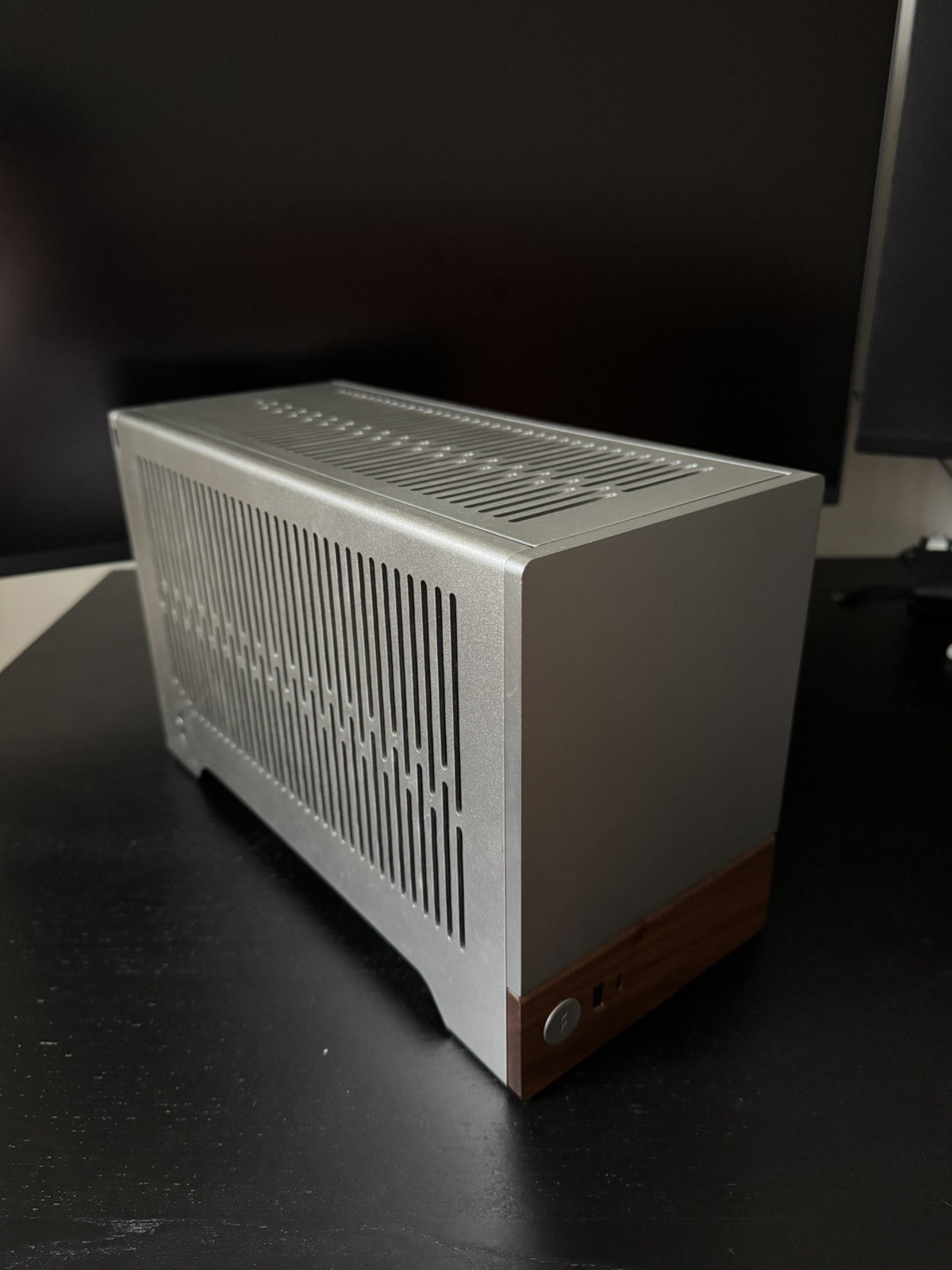 Fractal Design Terra Silver Mini-ITX Small Form Factor PC Case PCIe 4.0 Riser