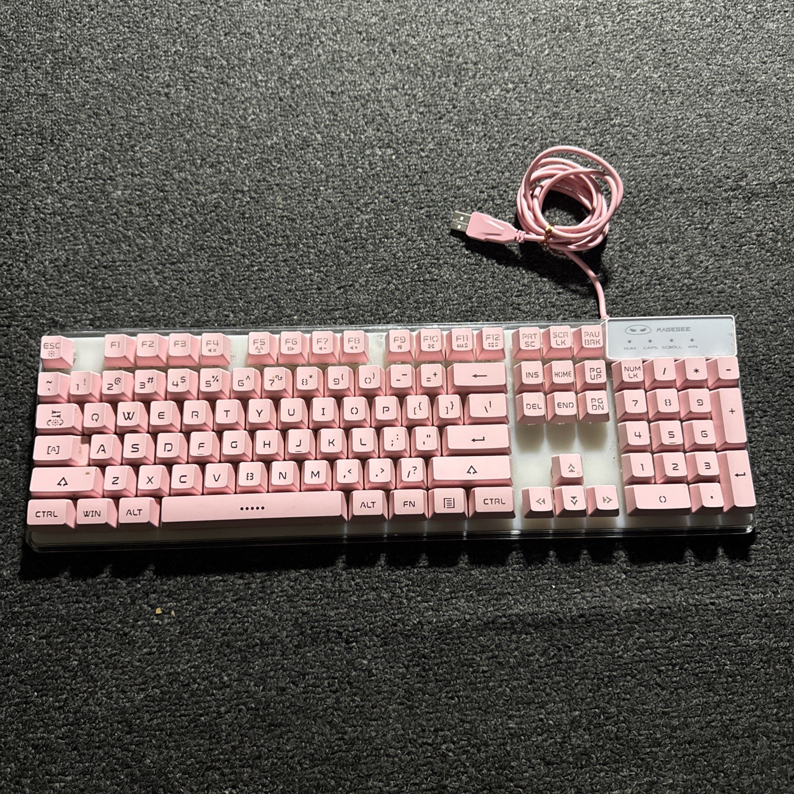 Magegee K1 Keyboard 104 Keys USB Membrane Keyboard Pink