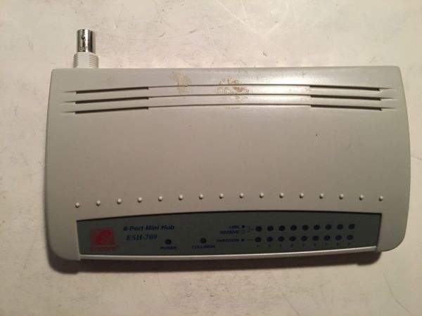 Encore 8 port mini hub esh-709  w coax , power adapter