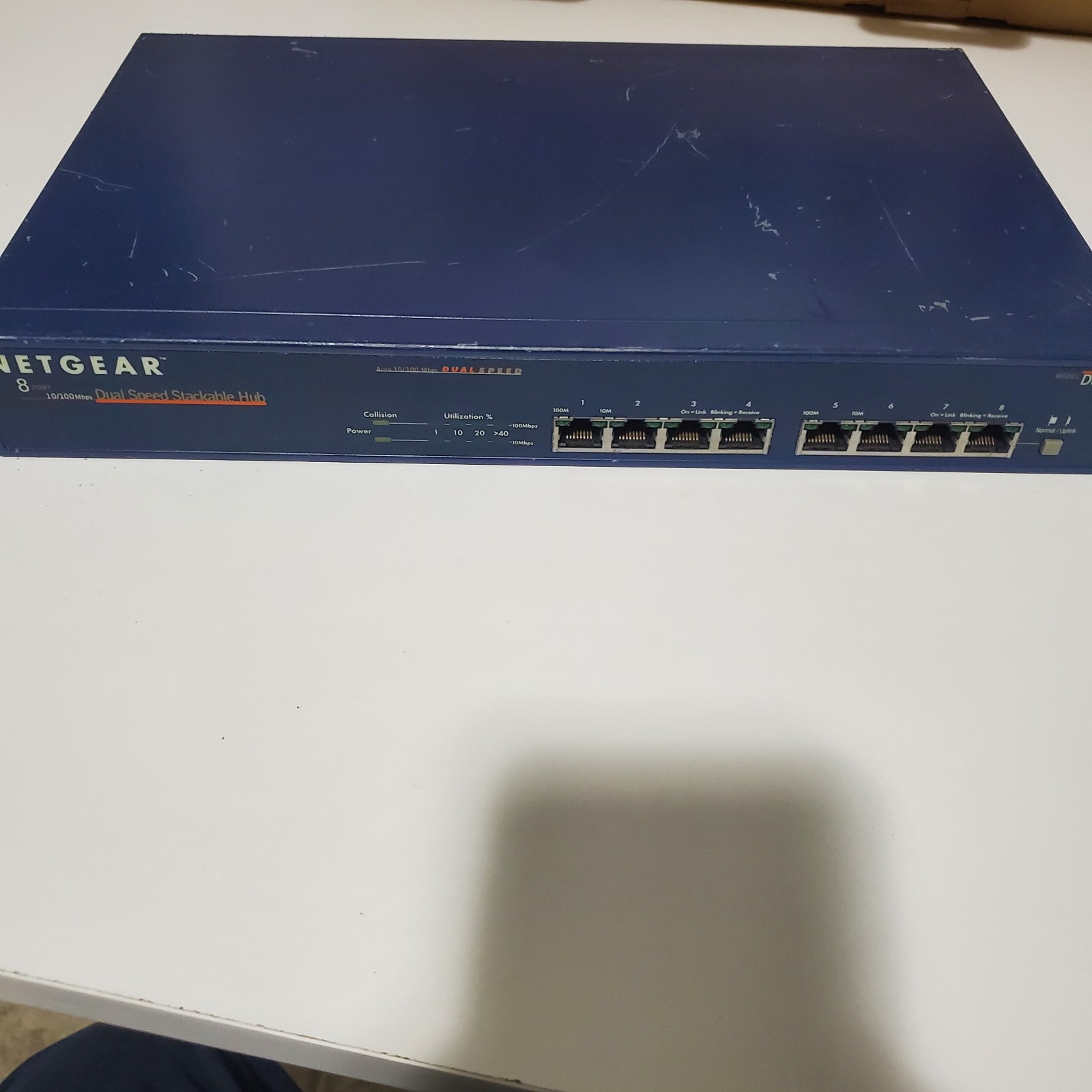 NETGEAR DS508 8-Port 10/100 Mbps Dual Speed Hub