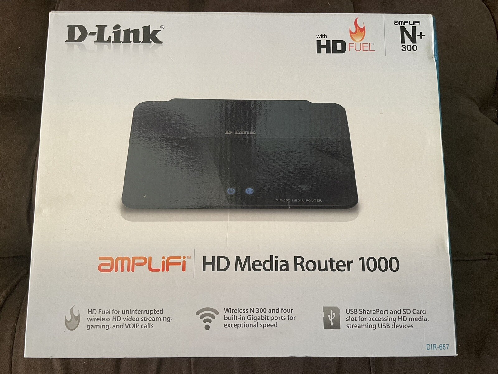 D-Link 1000 DIR-657 Wireless HD Media Router 1000