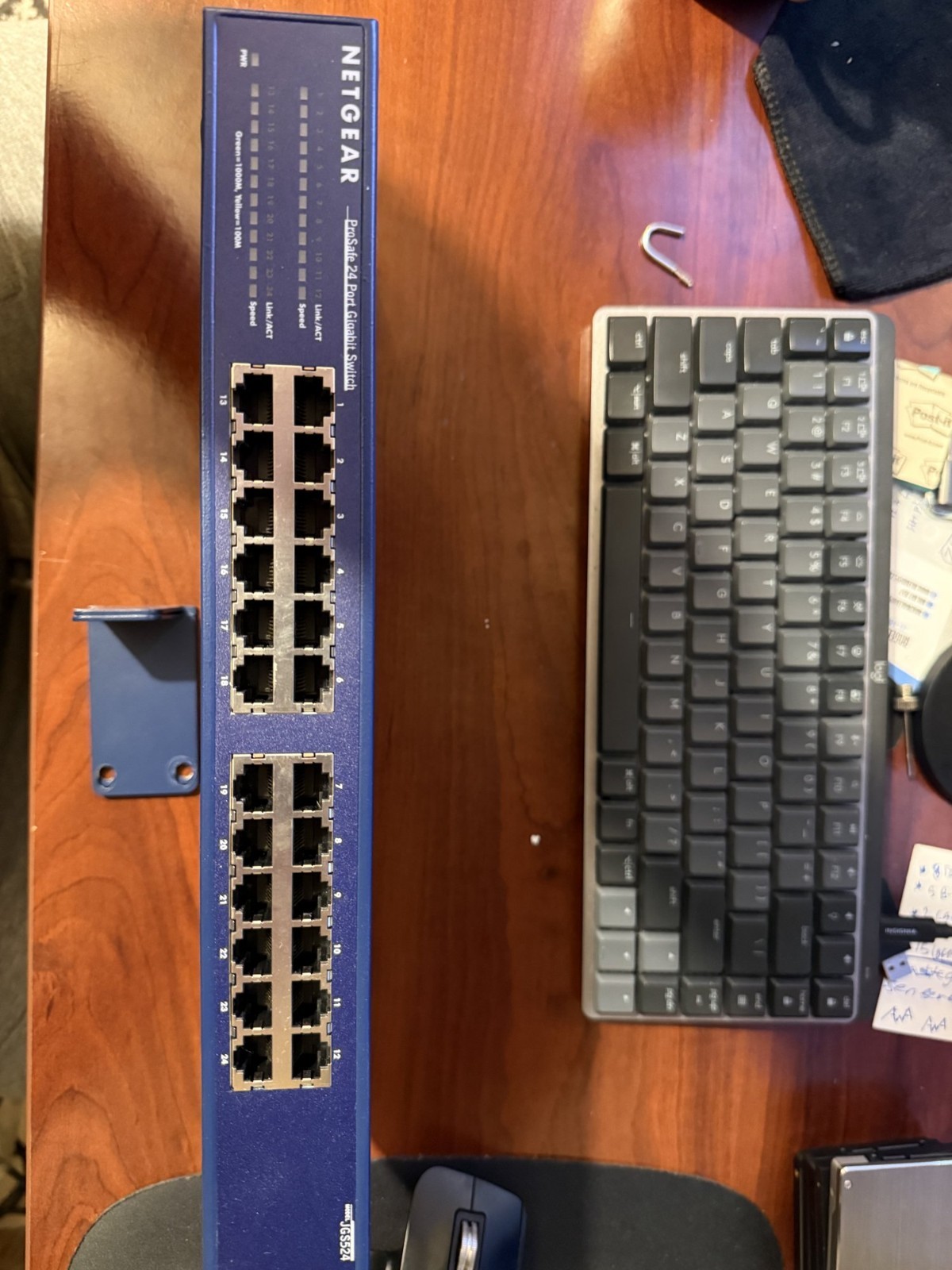 Netgear ProSafe JGS524 v2 24-Port Gigabit Unmanaged Ethernet Switch w/ Rack Ears