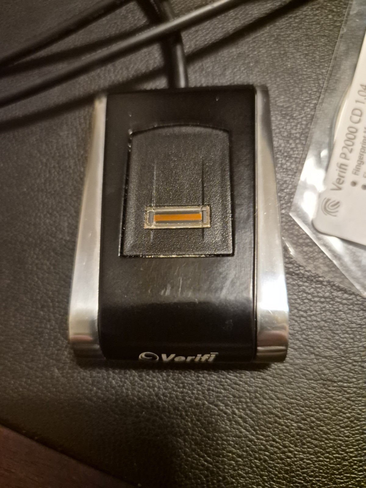 Verifi P2000 Desktop USB Fingerprint Reader - Windows Hello, Windows Pass