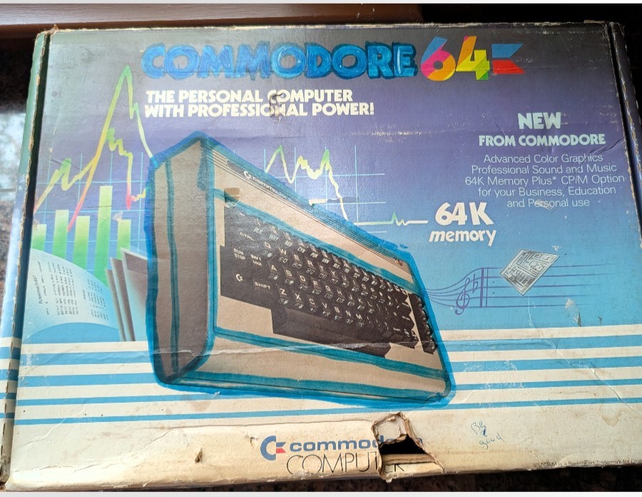 Commodore 64 Model 64 Vintage Home Computer MPN 64 w/ Original Box Rambo+3games