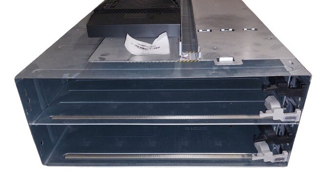 Dell EMC VMAX MGTN Megatron Storage Processor Enclosure  100-887-011-03 4U