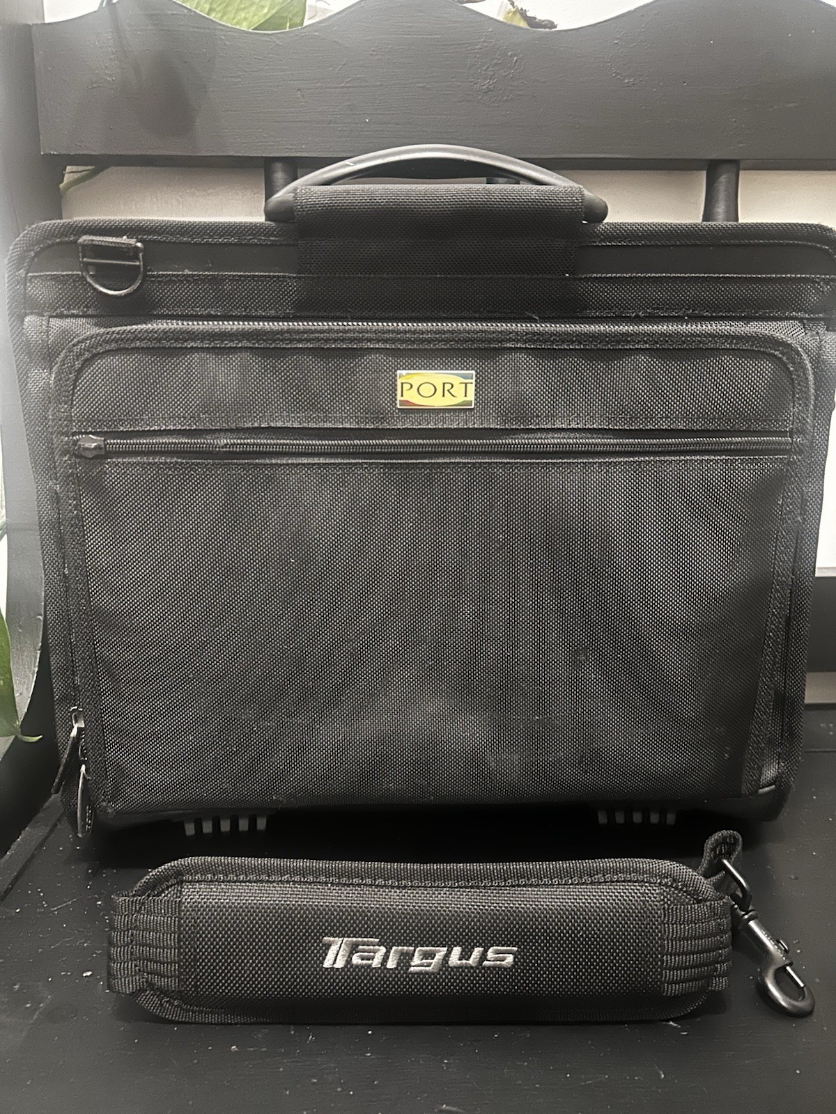 Targus Laptop SafePort Briefcase
