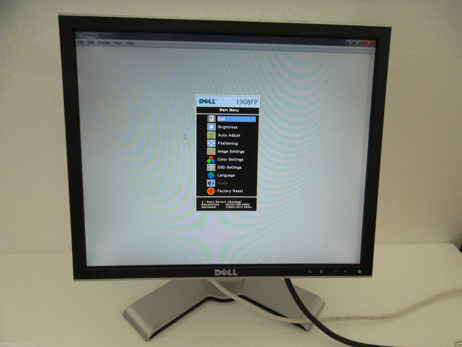 Dell 1908FP 1907FP UltraSharp 19" LCD Monitor 4-Port USB DVI UW042 FP182 DY296