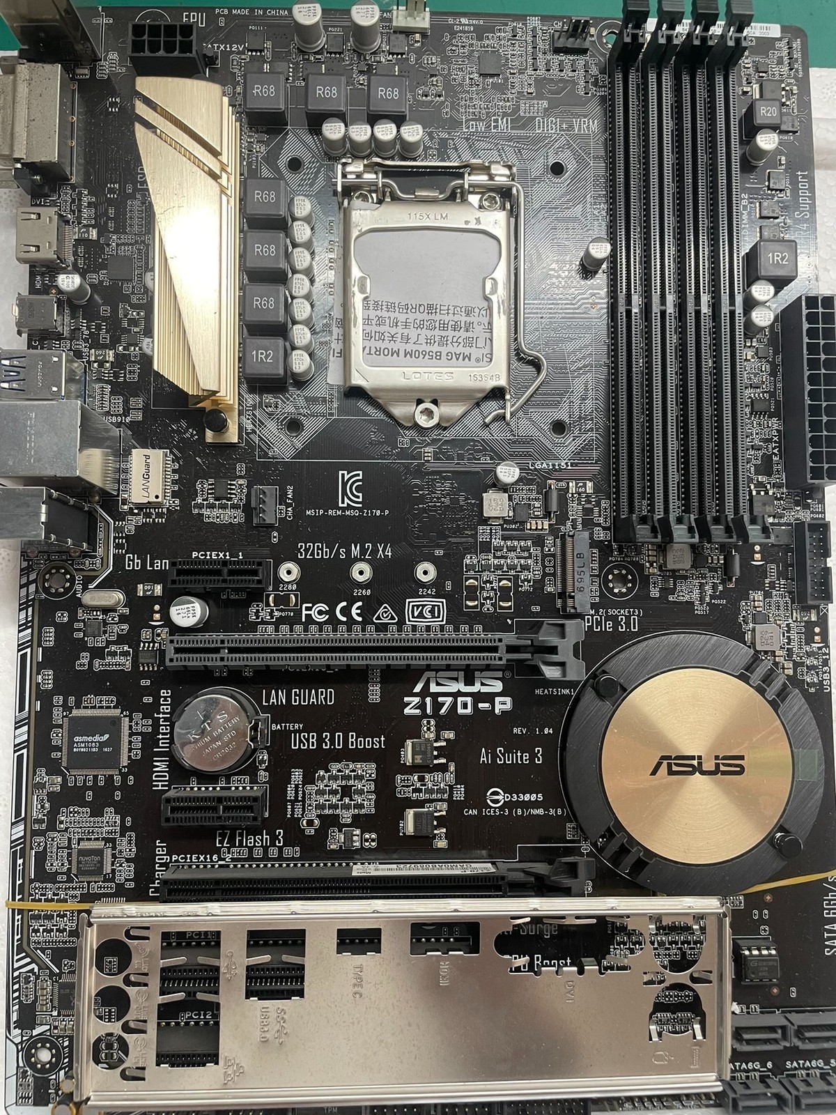 Gigabyte GA-F2A85X-D3H ATX FM2 Motherboard DDR3 HDMI DVI VGA With I/O Shield