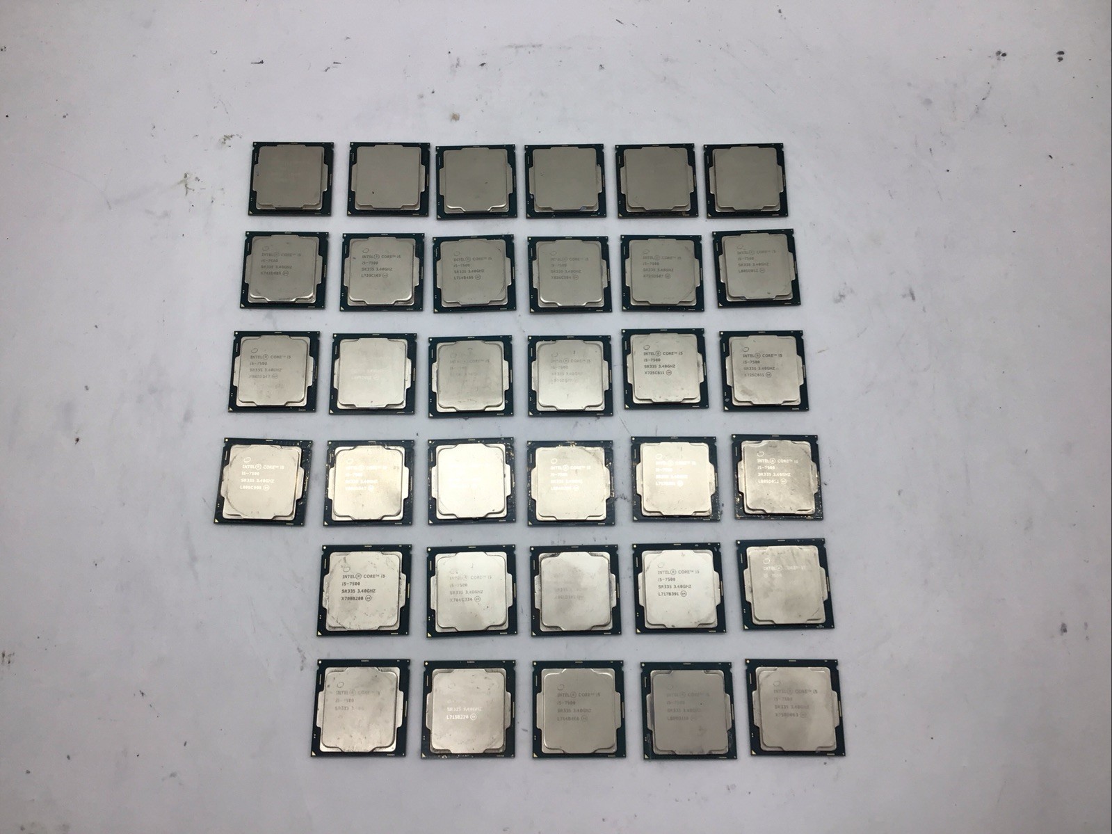 Lot of 34 Intel Core i5-7500 3.4 GHz 8 GT/s LGA 1151 Desktop CPU Processor SR335