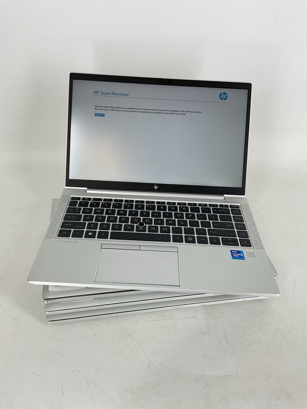 4 LOT HP EliteBook 840 G8 14" (i7-1185G7 @3.0GHz, 32GB, No SSD, No OS) *Read