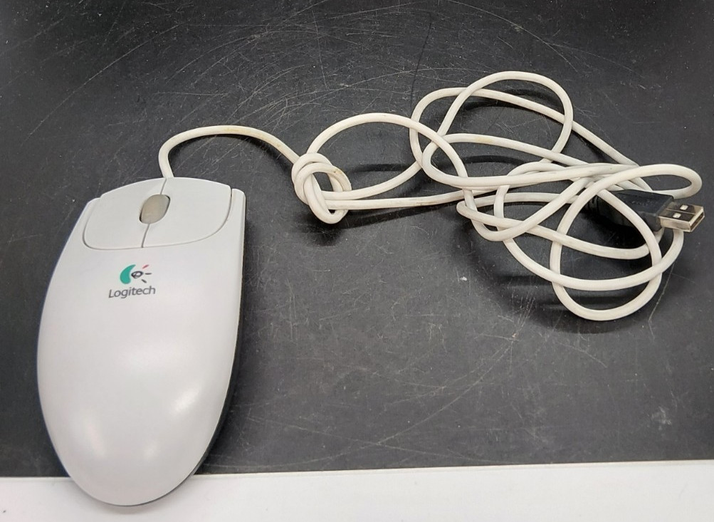 Vintage Logitech M-BJ58 Optical USB 2-Button Computer Mouse w/ Scroll Wheel