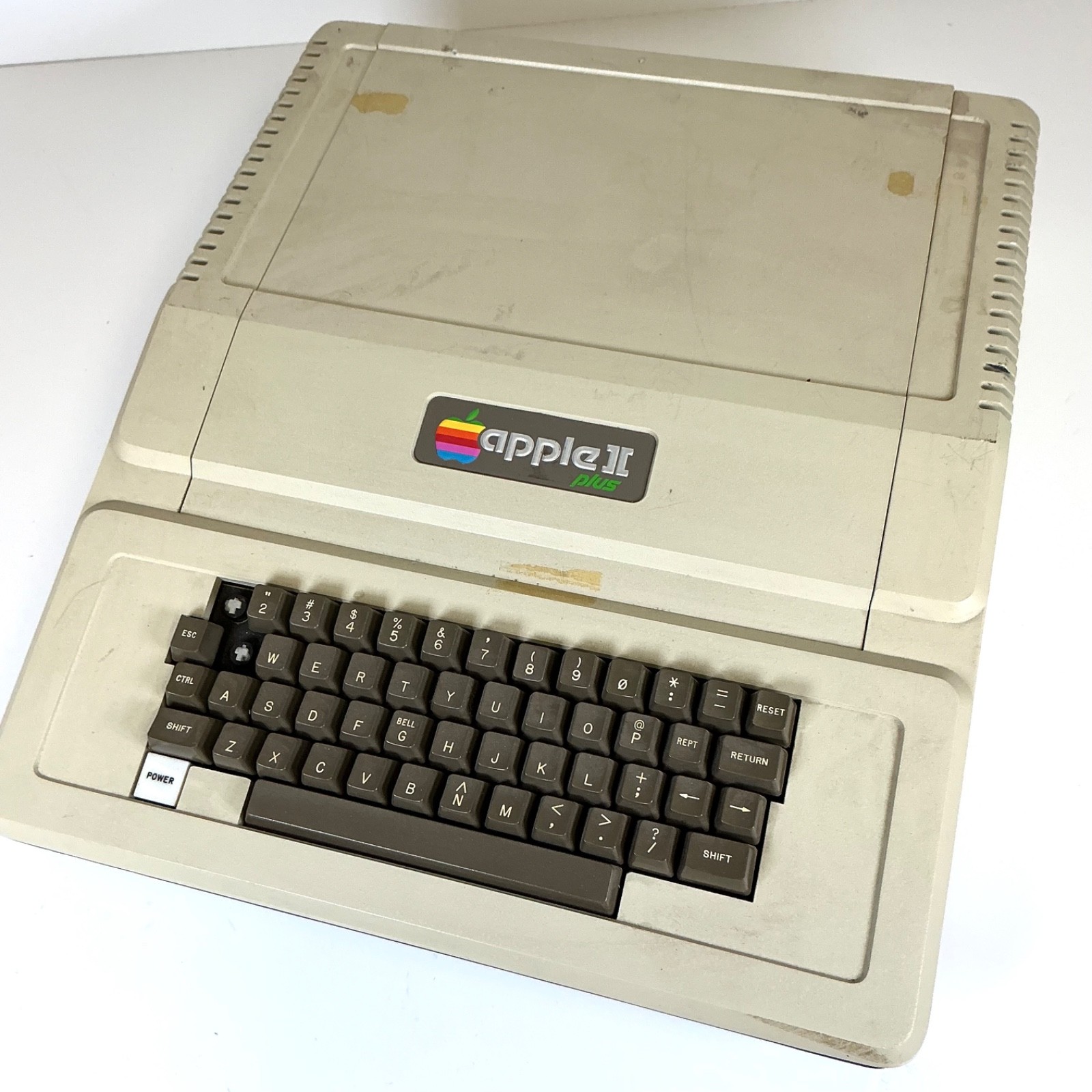 Vintage Apple II Plus A2S1048 48K Computer UNTESTED AS IS Parts/Repair