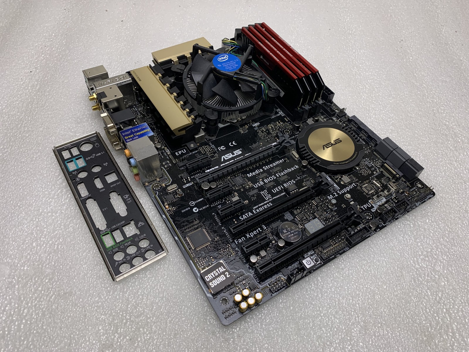 ASUS Z97-PRO(Wi-Fi ac)/USB 3.1 Core i7-4790K 4GHz 32GB DDR3 Corsair RAM XMP