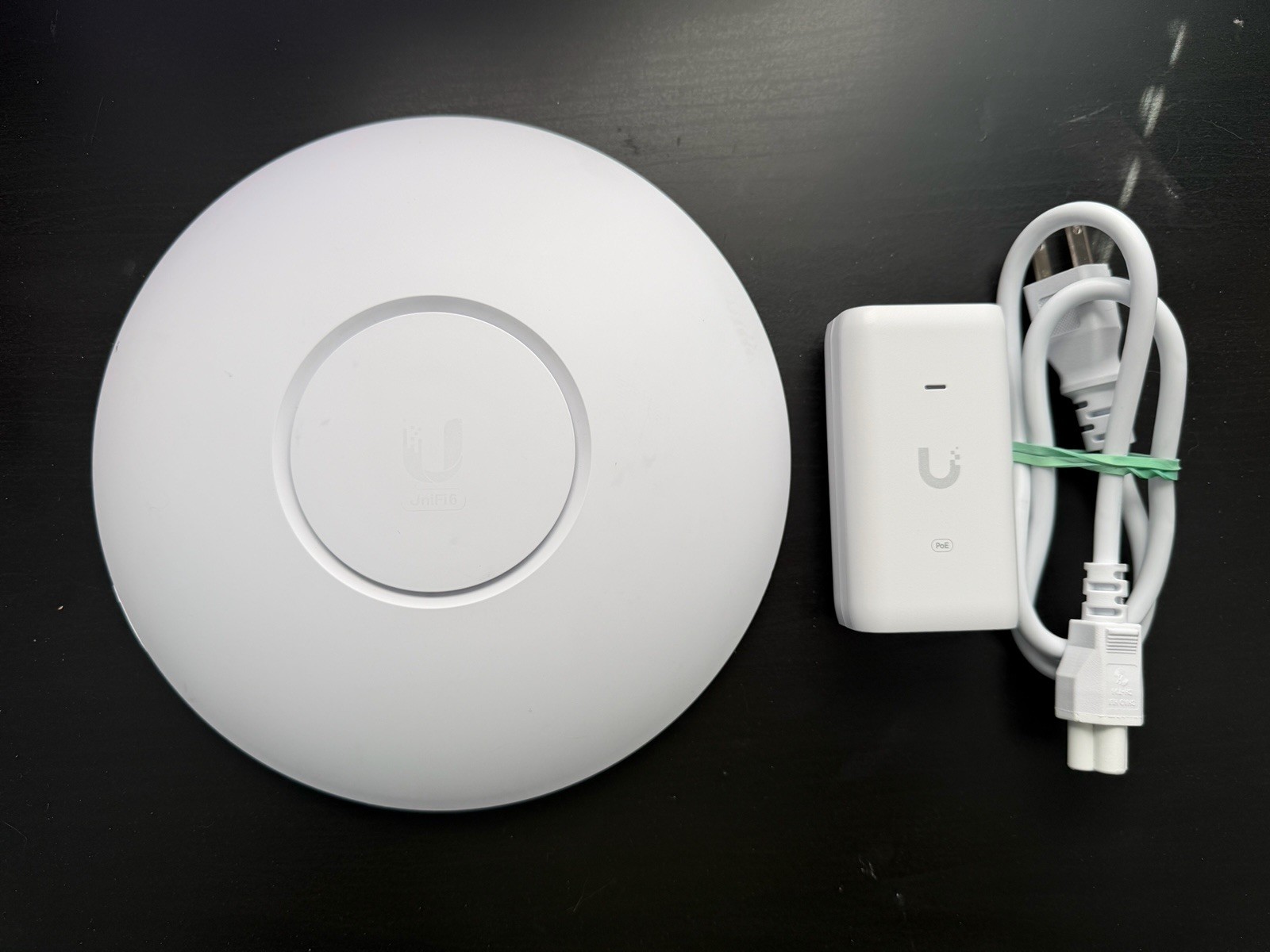 Ubiquiti UniFi U6 Pro (U6-Pro) 4.8Gbps WiFi 6 Dual Band Wireless Access Point