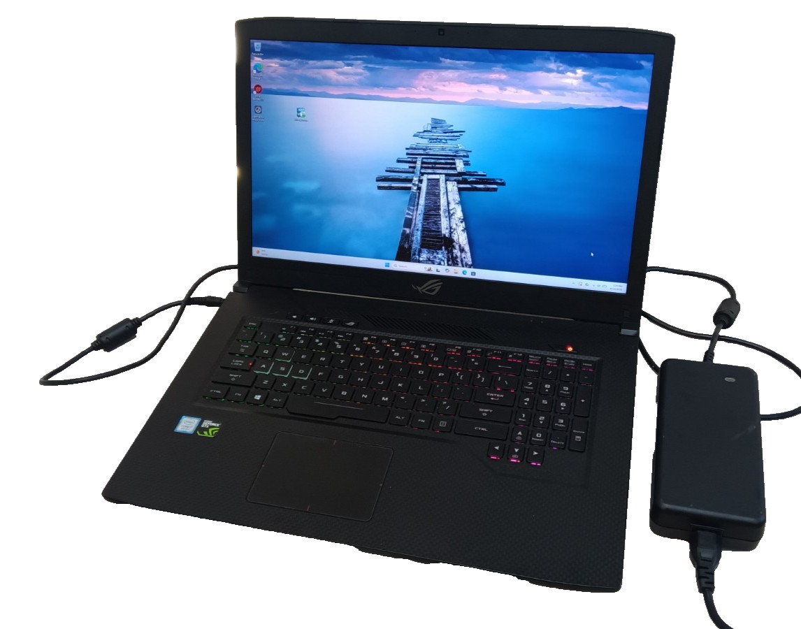 Asus ROG Strix GL703GE i7-8750H 2.2GHz 24GB RAM 1TB NVME 1TB HDD GTX 1050T Win11
