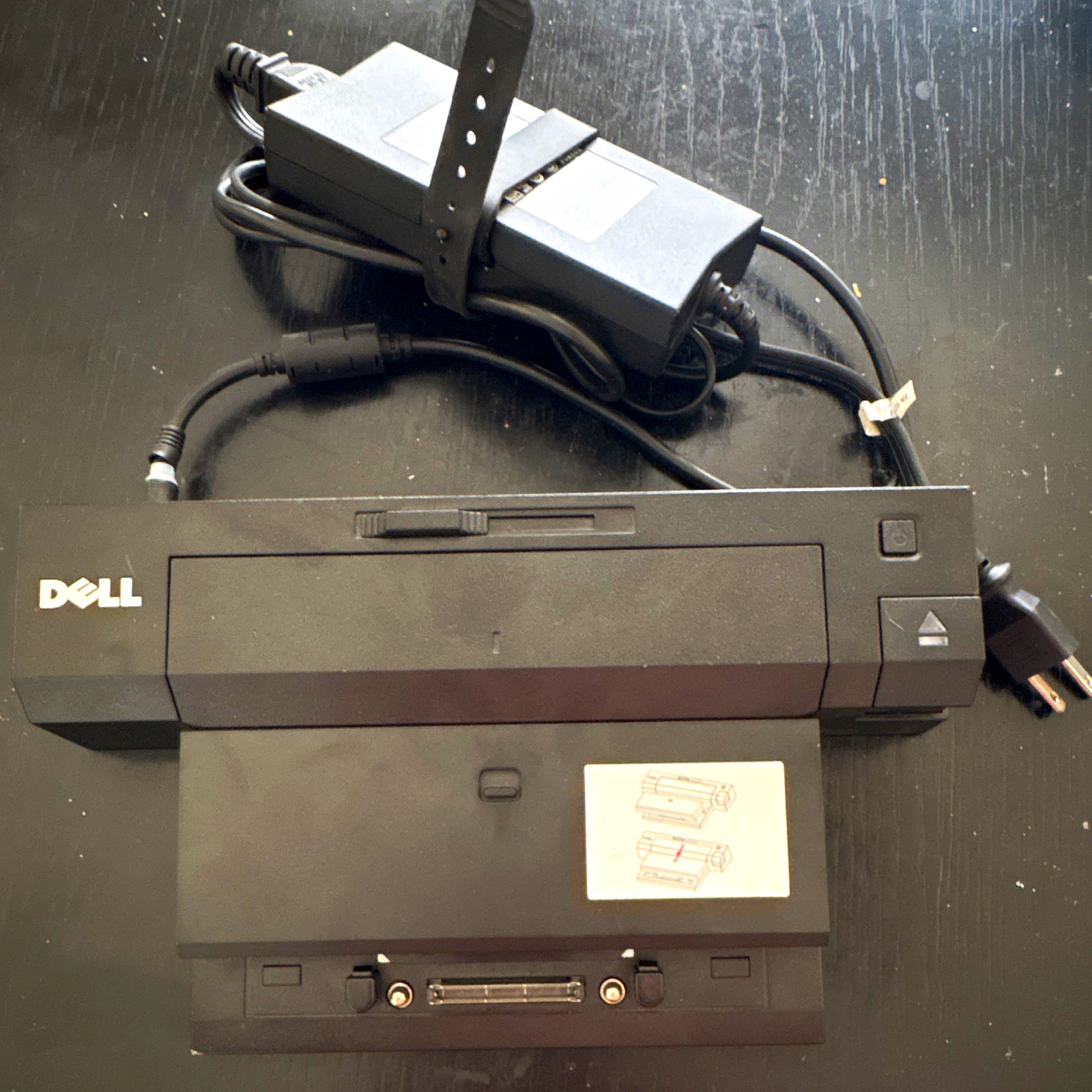 Dell E-Port Plus docking station (KO9A) with Dell power adapter, for Laptops