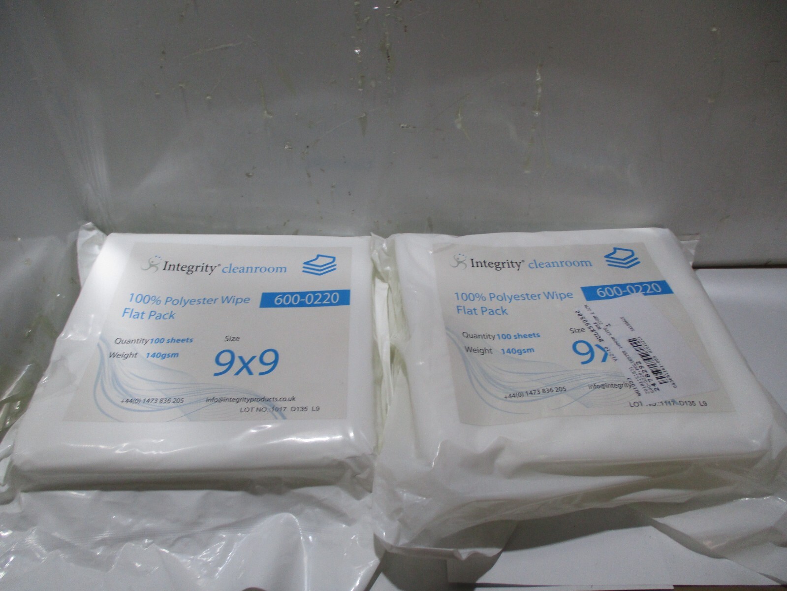 LOT OF 2 INTEGRITY CLEANROOM 600-0220 9" X 9" 100% POLYESTER WIPES FLAT PACK