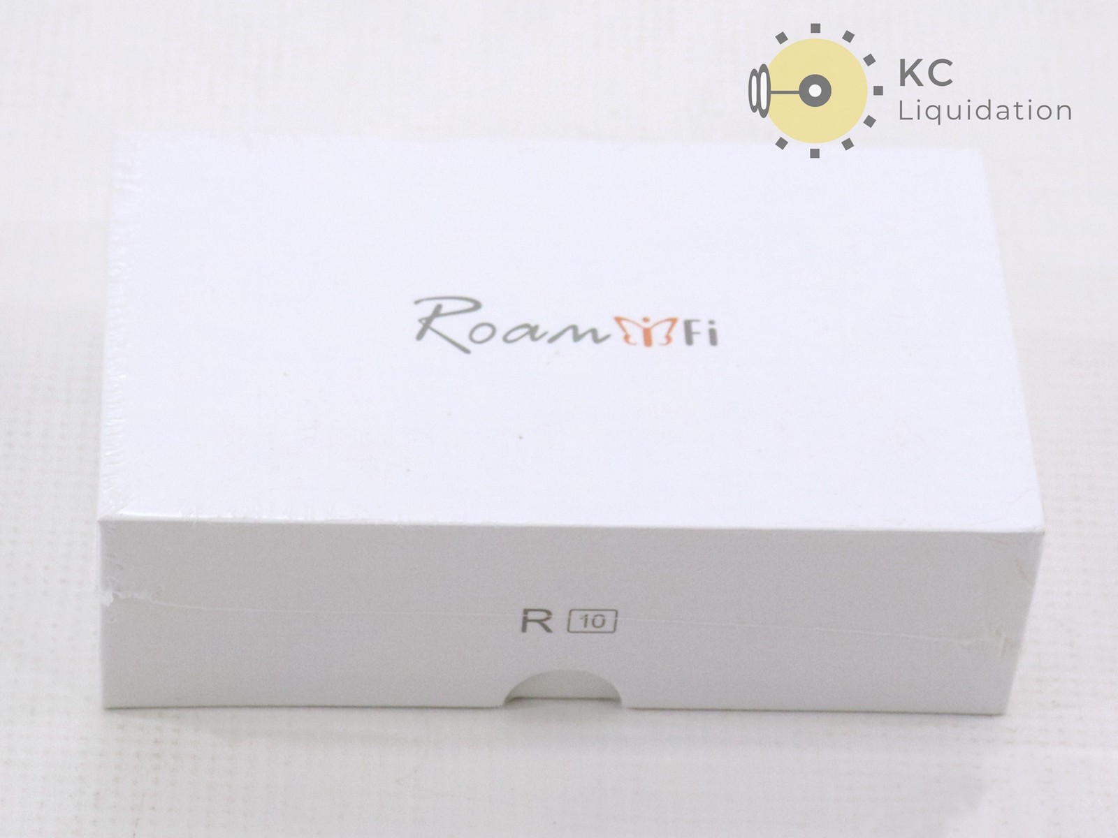 RoamWiFi R10 4G LTE Mobile Hotspot Router Worldwide Portable Hotspot
