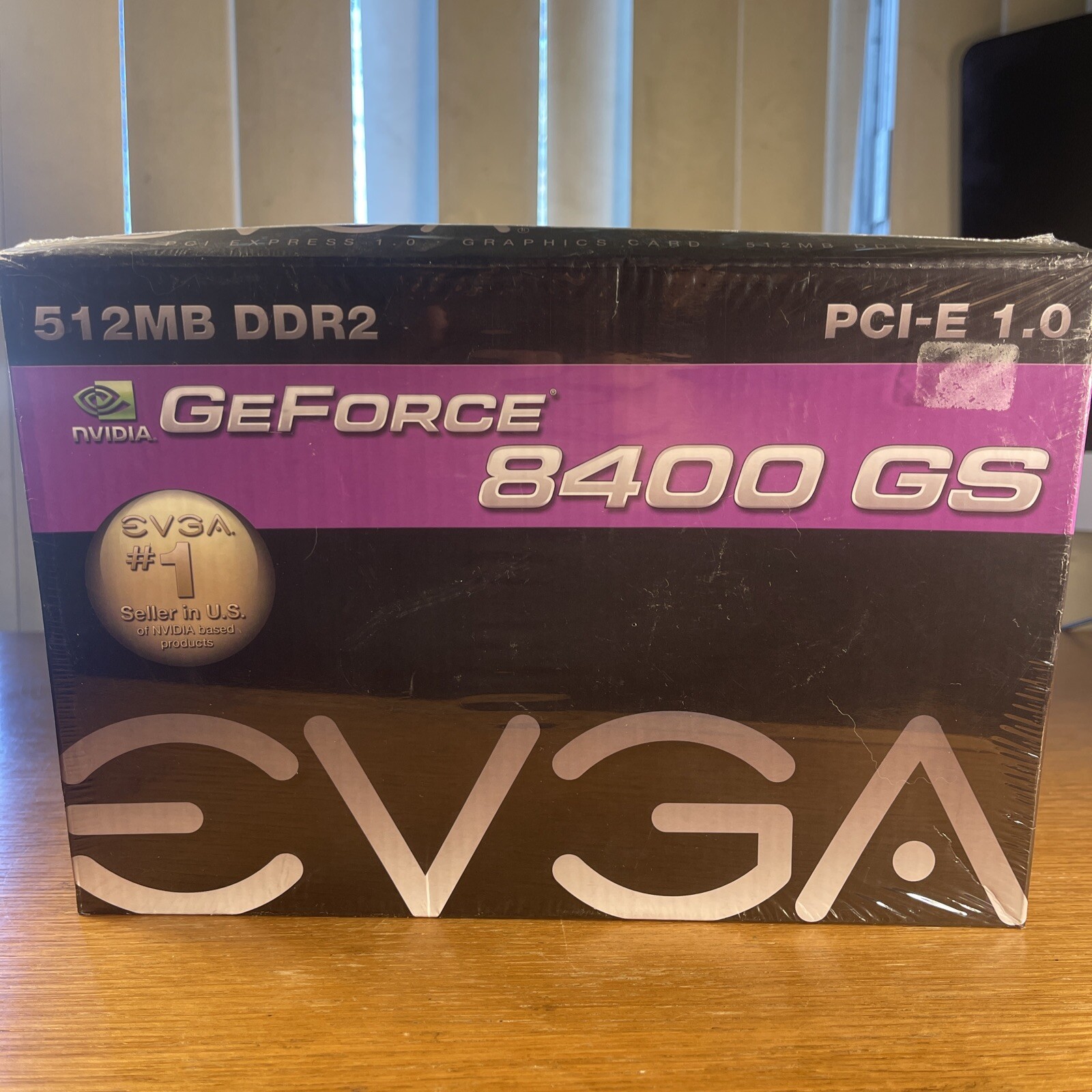 NEW EVGA GeForce 8400 GS 512MB DDR2 PCI-E Graphics Card- 512-P2-N738-LR