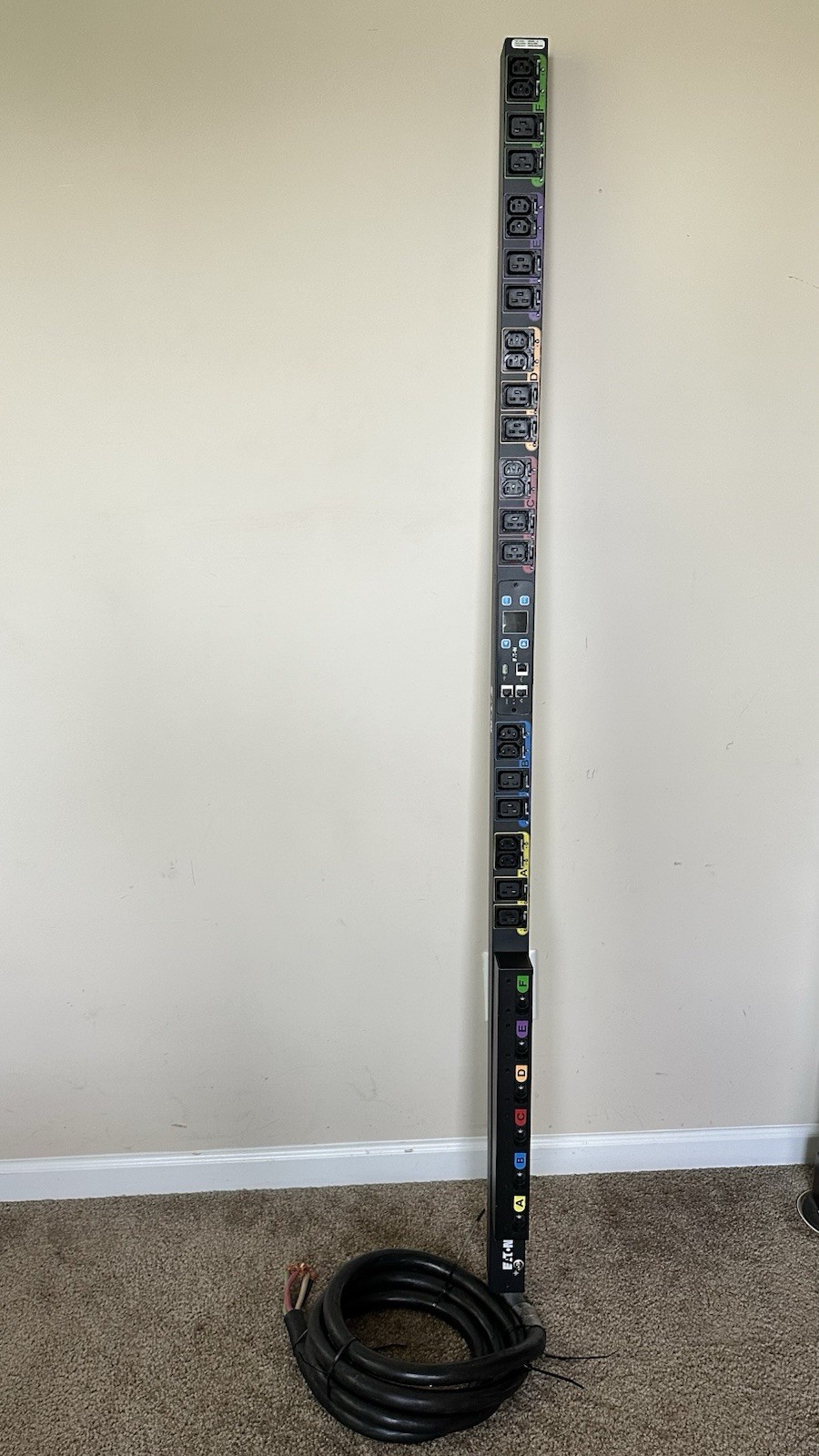 Eaton EMA330-10 ePDU G3 Managed 48A 200-240V 3Ø Vertical Rack PDU