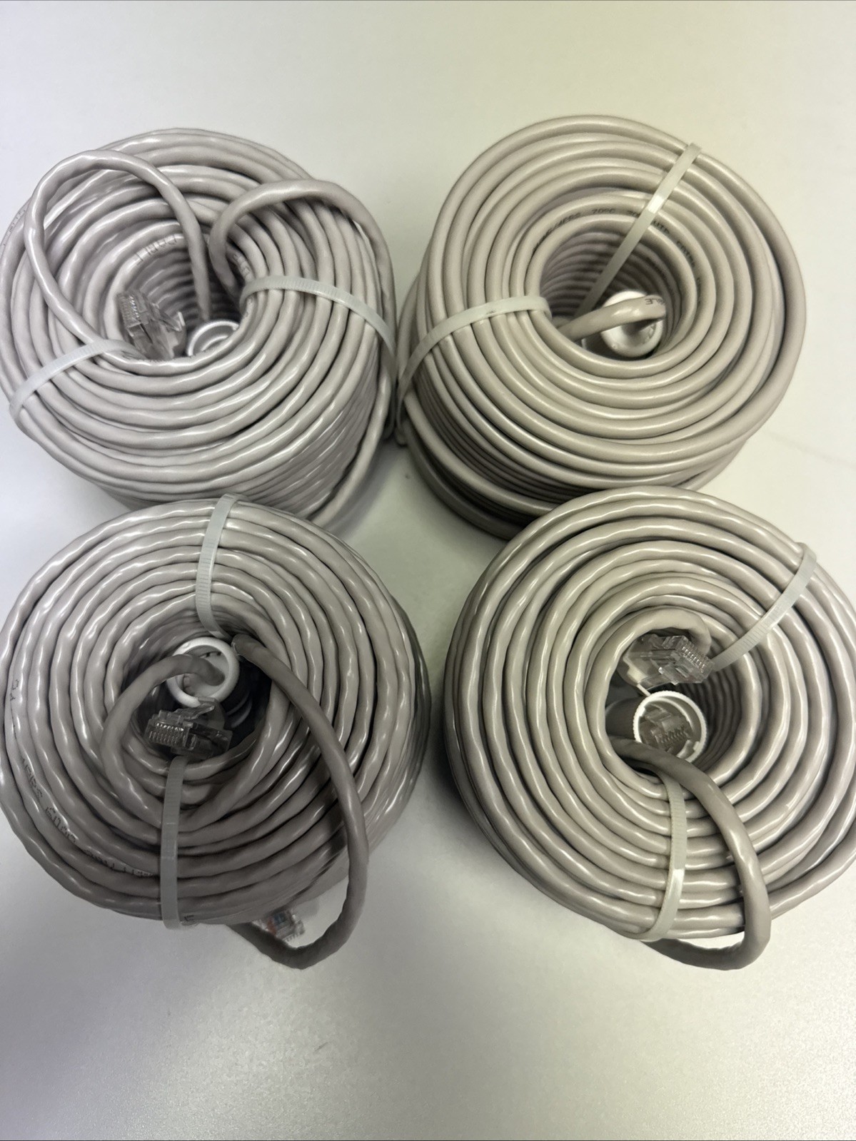 LOREX OEM Cat 5e x 4pcs Network Cable Grey 100ft each New (400ft total)