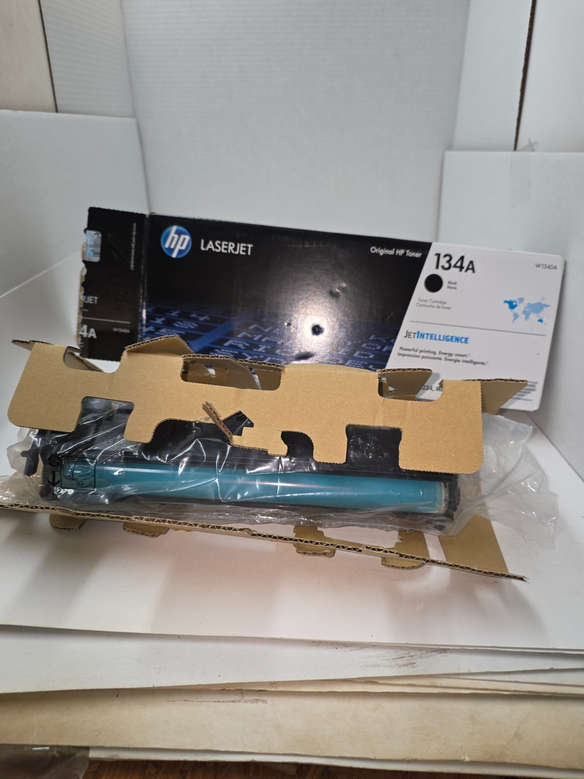 NEW HP 134A Black Original LaserJet Toner Cartridge, W1340A  NEVER USED #E1