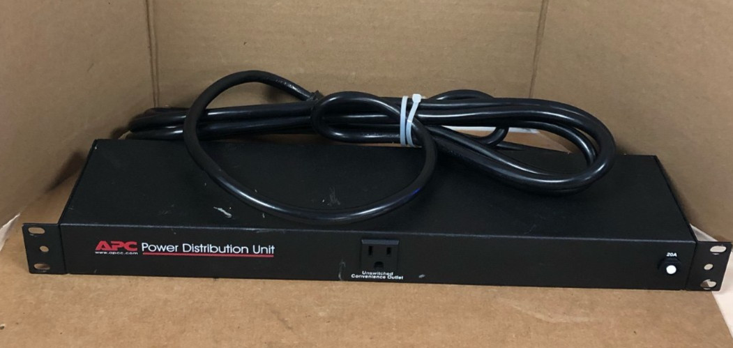APC POWER DISTRIBUTION UNIT AP9555