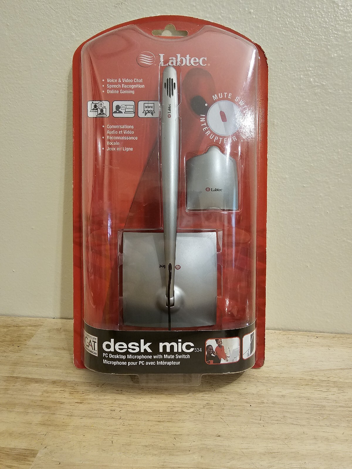 VINTAGE New Labtec Desk Mic 534 PC Desktop Microphone with Mute Switch, NOT USB