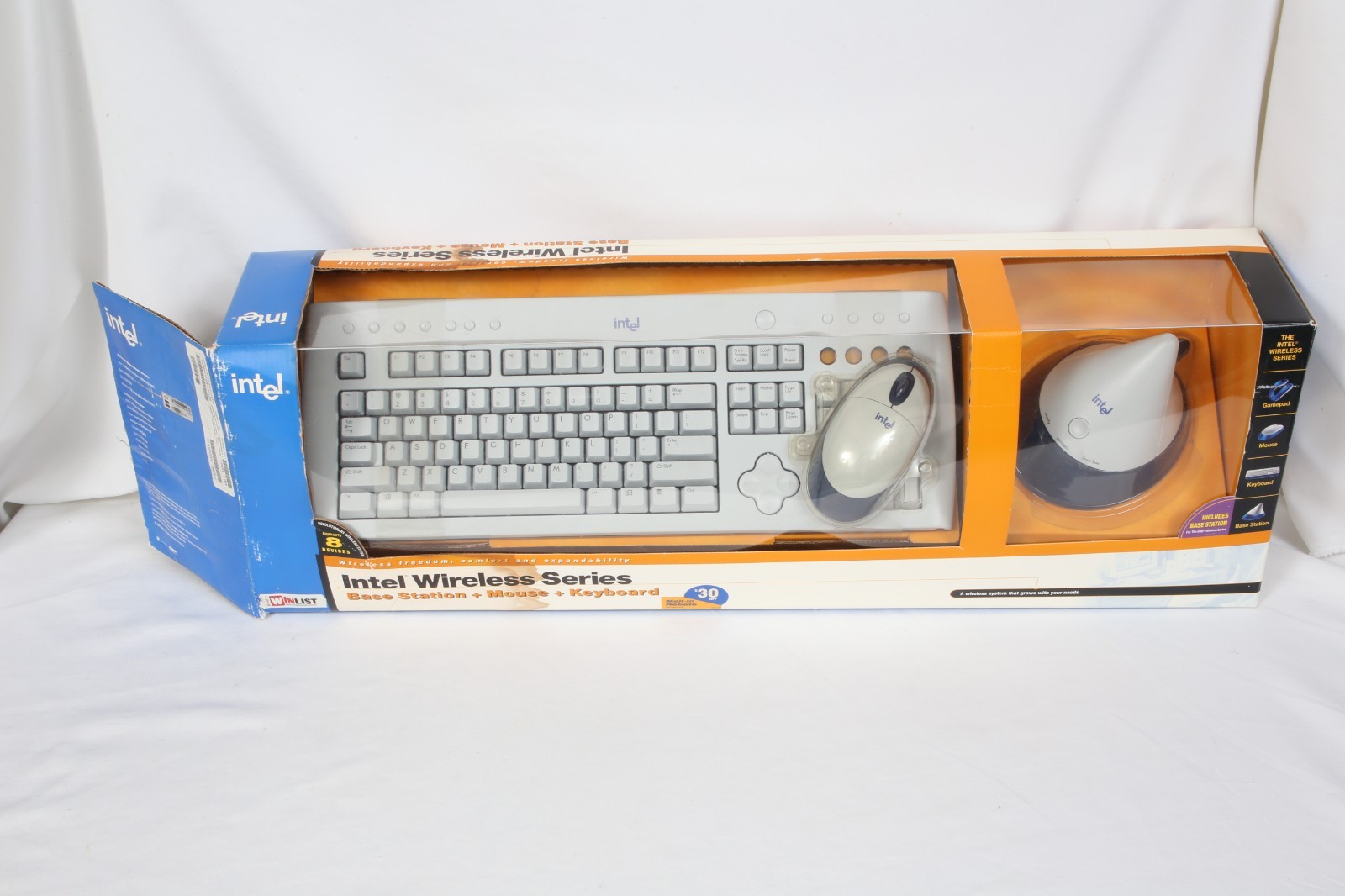 NEW Intel Wireless Series - Base Station- Keyboard - Mouse  NOS