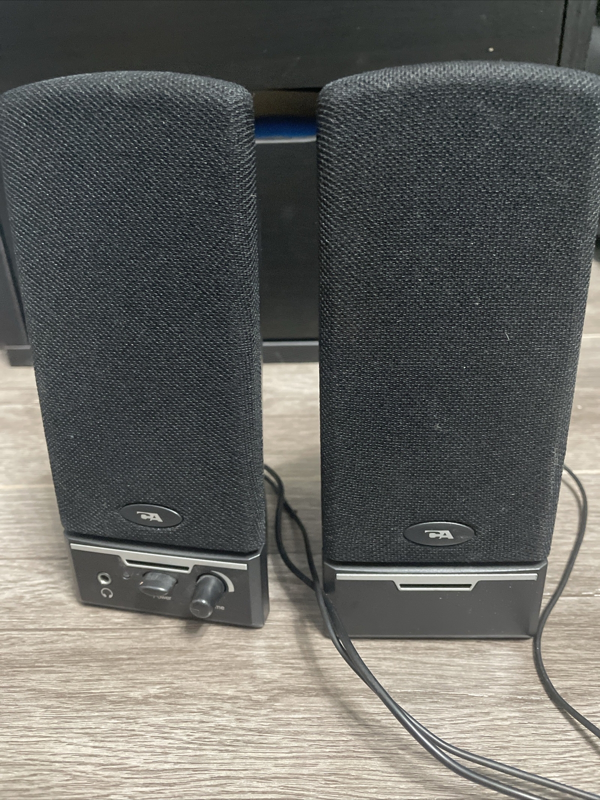 CYBER ACCOUSTICS MULTIMEDIA DESKTOP COMPUTER SPEAKER CA BLACK SPEAKERS