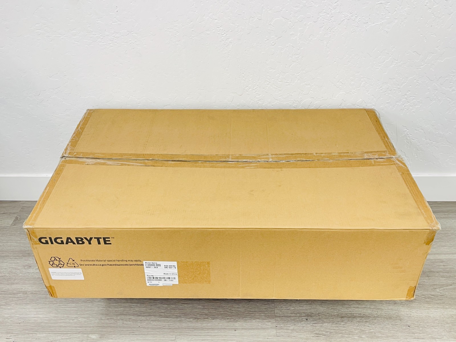 GIGABYTE H261-3C0 High Density Server 2U 4-Node Intel Xeon Scalable, Dual PSU*