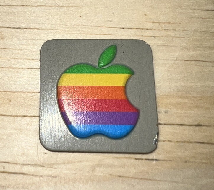 1984 Macintosh 128K M0001 Grey OEM Apple Rainbow Logo REAR Case EMBLEM Mac 512K