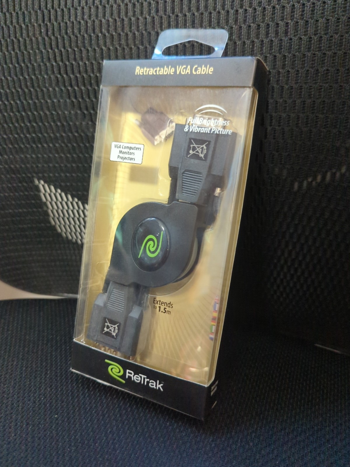 ReTrak Retractable VGA Video Cable 1.5m New In Box Never Used
